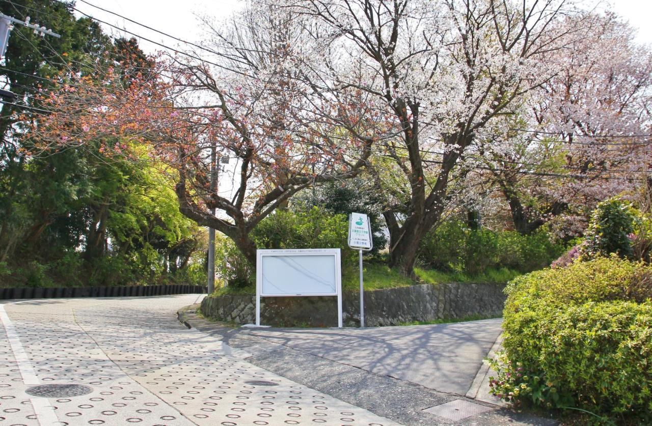 藤花楼 Kamakura Bed & Breakfast Yamanouchi  Bagian luar foto