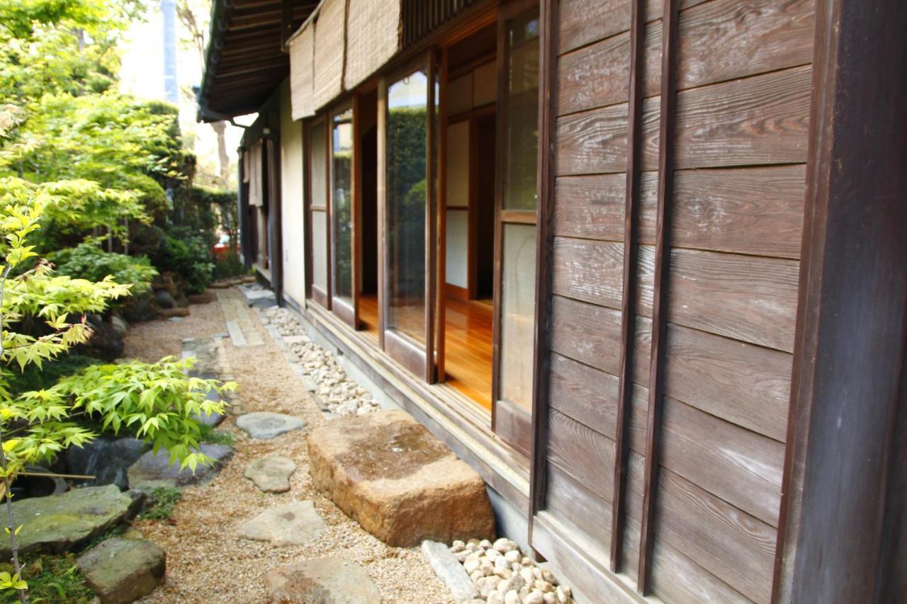 藤花楼 Kamakura Bed & Breakfast Yamanouchi  Bagian luar foto