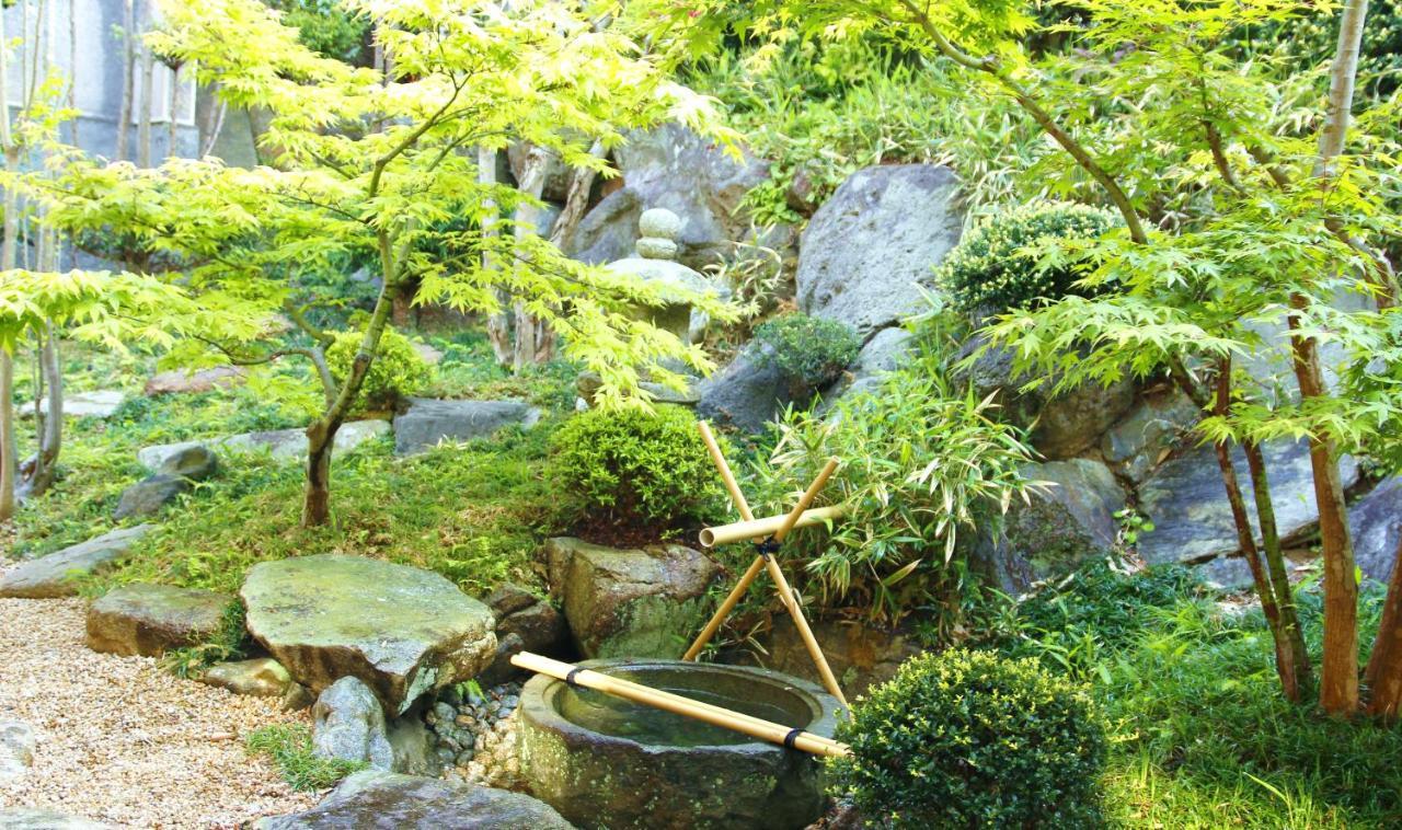 藤花楼 Kamakura Bed & Breakfast Yamanouchi  Bagian luar foto
